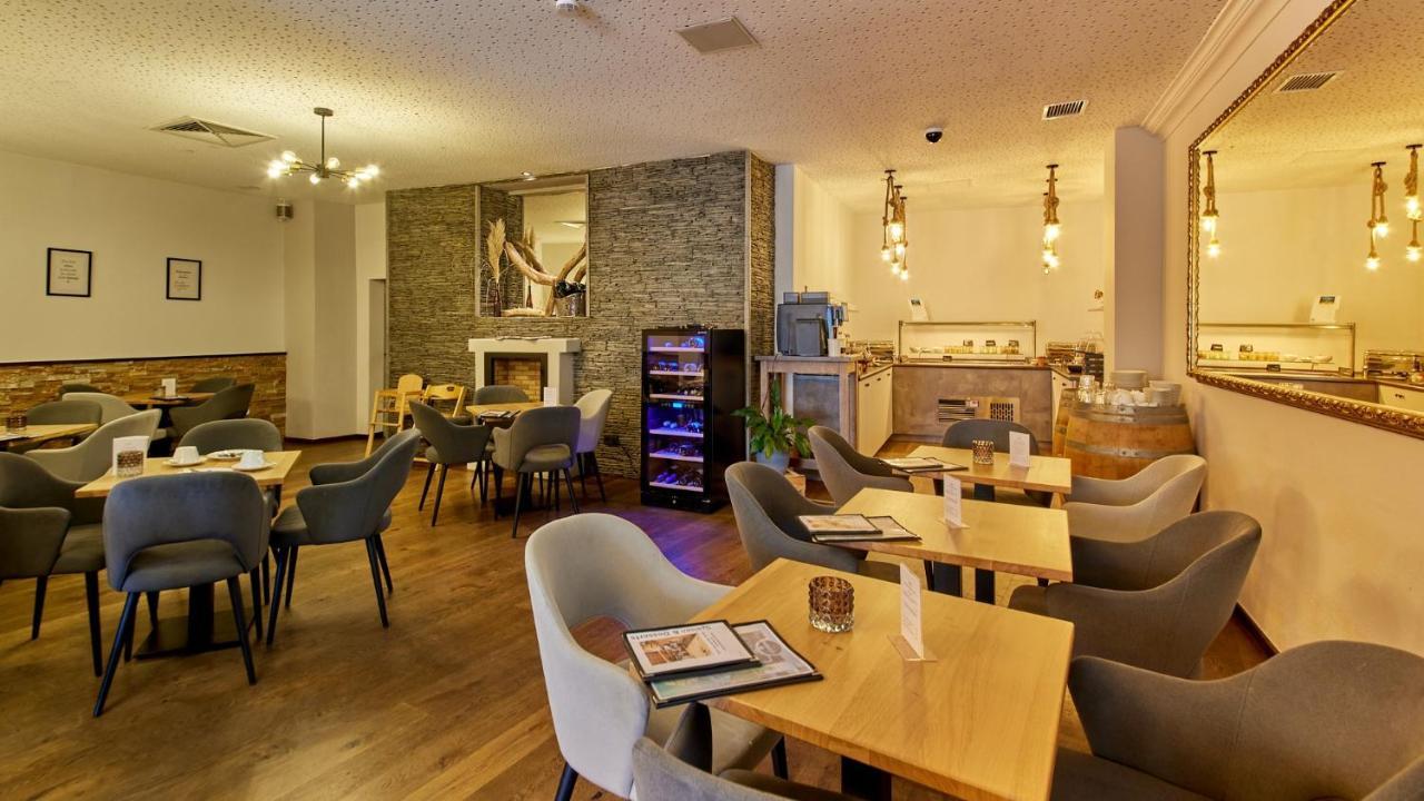 Moselhotel Roemischer Kaiser Commune fusionnée de Commune fusionnée de Bernkastel-Kues Extérieur photo