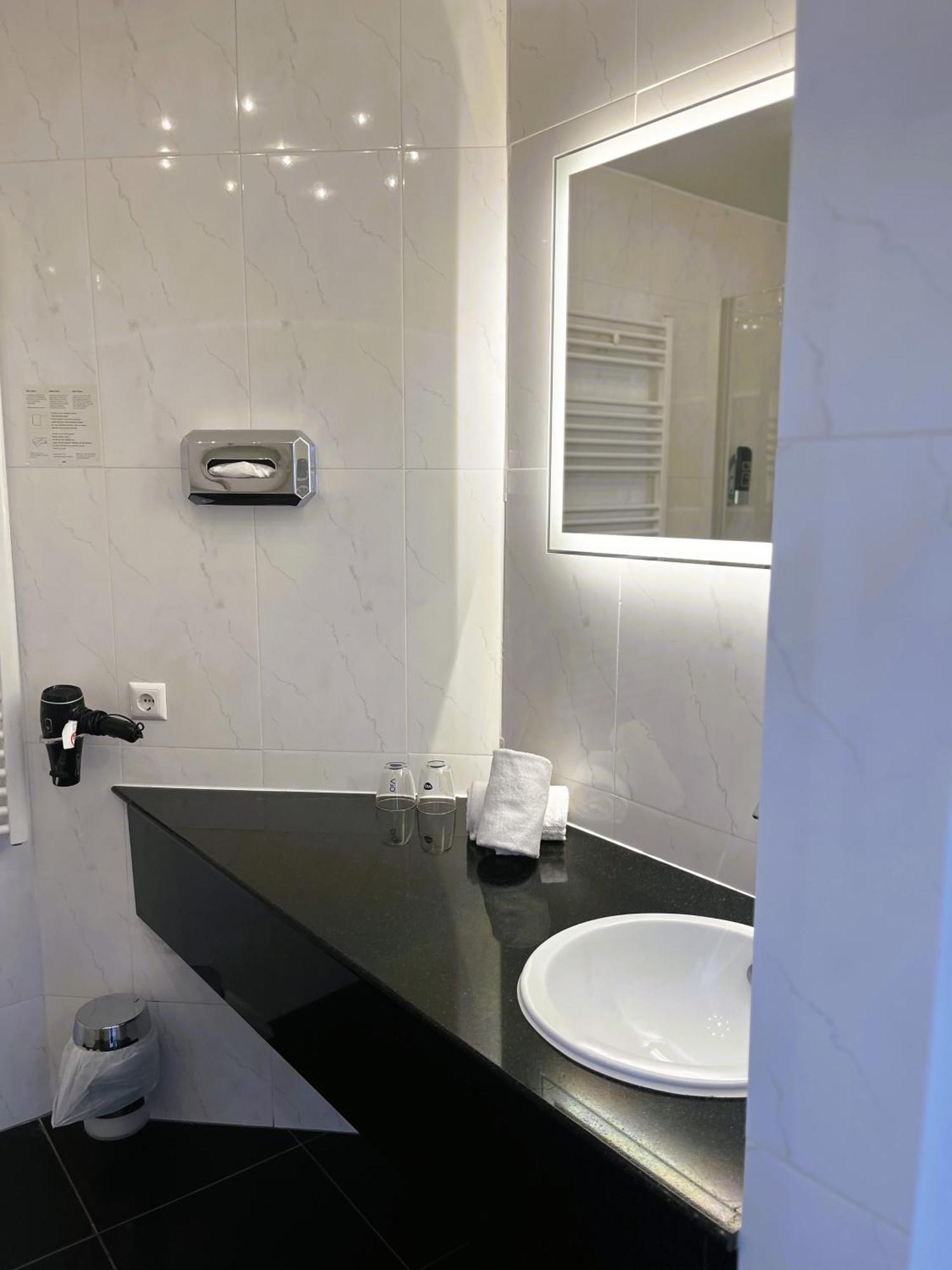 Moselhotel Roemischer Kaiser Commune fusionnée de Commune fusionnée de Bernkastel-Kues Extérieur photo