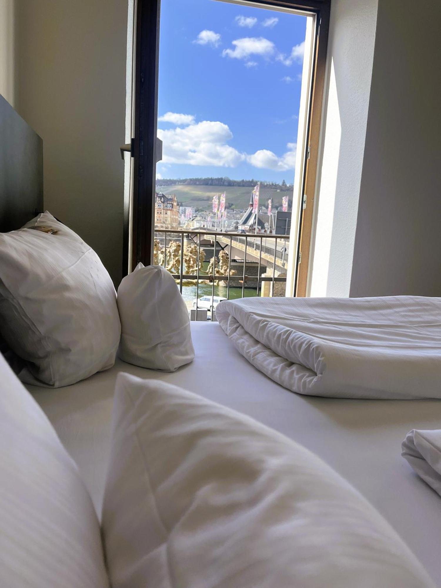 Moselhotel Roemischer Kaiser Commune fusionnée de Commune fusionnée de Bernkastel-Kues Extérieur photo